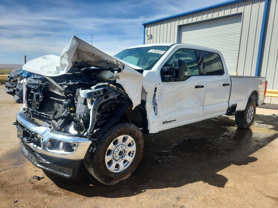 61986576 :رقم المزاد ، 1FT8W2BT7REE82924 vin ، 2024 Ford F250 مزاد بيع