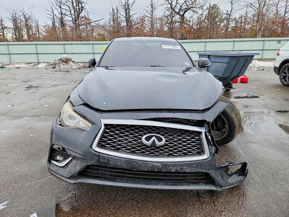 41771086 :رقم المزاد ، JN1EV7AR7JM440436 vin ، 2018 Infiniti Q50 مزاد بيع