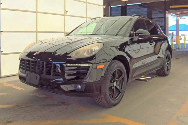 Auction sale of the 2017 Porsche Macan, vin: WP1AA2A51HLB05601, lot number: 47048756