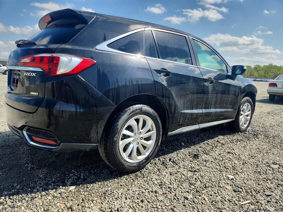 48172316 :رقم المزاد ، 5J8TB4H33JL008902 vin ، 2018 Acura Rdx مزاد بيع