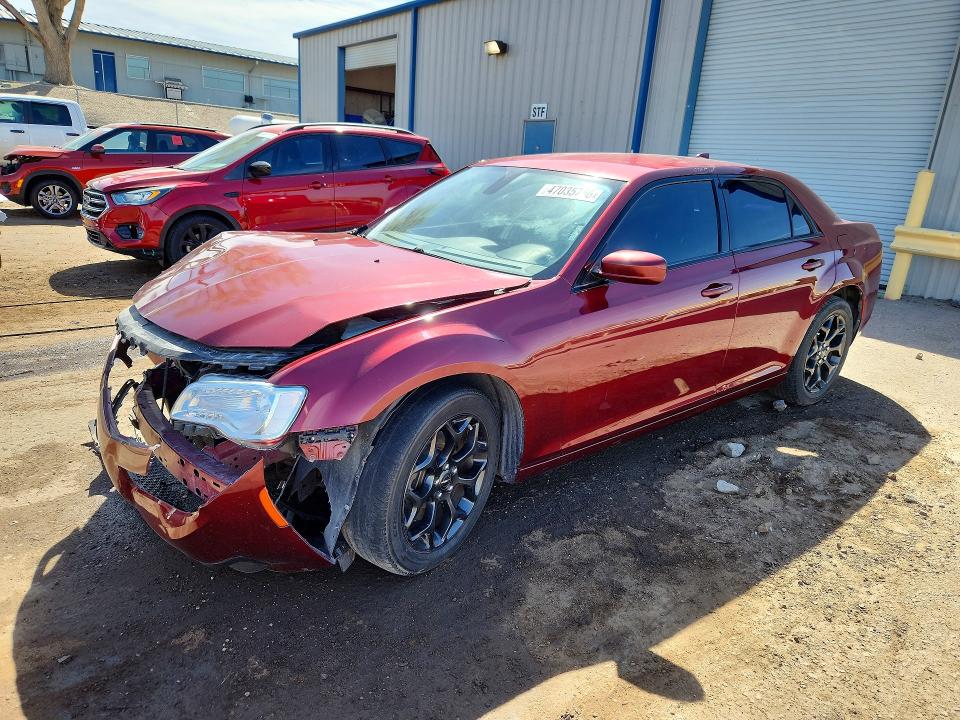 Auction sale of the 2019 Chrysler 300, vin: 2C3CCAGG2KH690785, lot number: 47035756