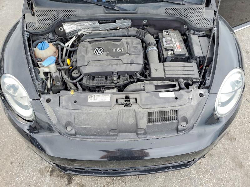46029746 :رقم المزاد ، 3VW517AT8EM819456 vin ، 2014 Volkswagen Beetle مزاد بيع
