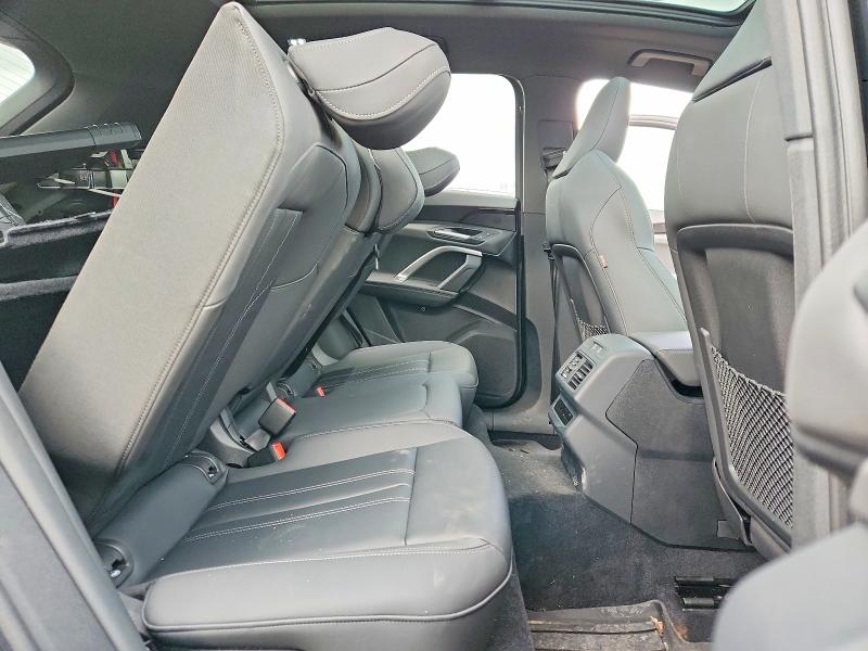 42047546 :رقم المزاد ، WA14AAGU7S2079066 vin ، 2025 Audi Q5 مزاد بيع