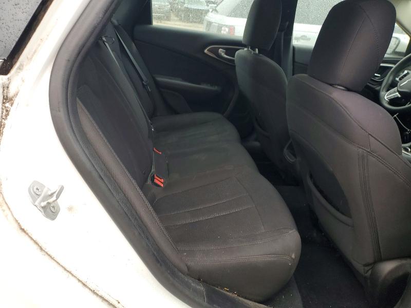 Продаж на аукціоні авто 2015 Chrysler 200, vin: 1C3CCCABXFN662528, номер лоту: 46850166