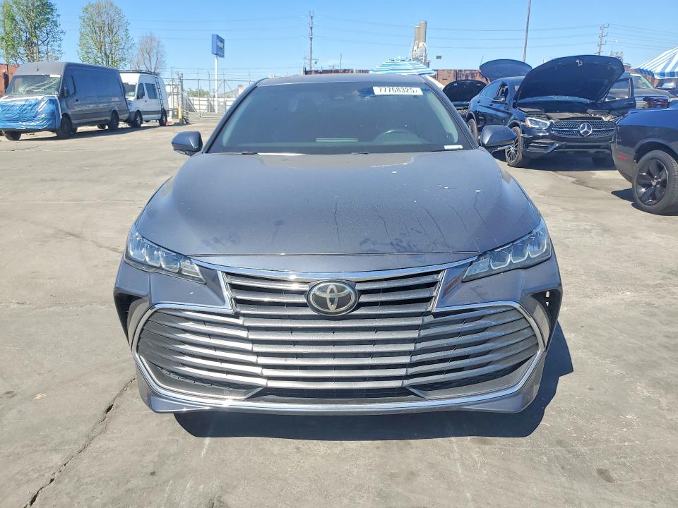 77768325 :رقم المزاد ، 4T1BZ1FBXKU002892 vin ، 2019 Toyota Avalon مزاد بيع