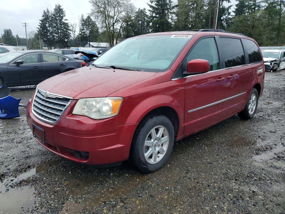 2010 Chrysler Town & Country მანქანა იყიდება აუქციონზე, vin: 2A4RR5D1XAR315614, აუქციონის ნომერი: 46943206