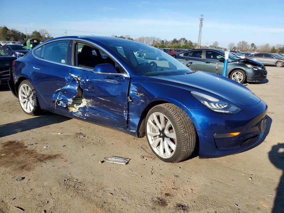 Продаж на аукціоні авто 2018 Tesla Model 3, vin: 5YJ3E1EB2JF116088, номер лоту: 46991546