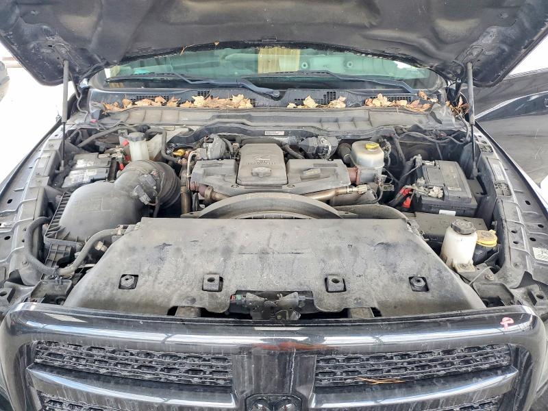 78998865 :رقم المزاد ، 3C6UR5NL0HG587239 vin ، 2017 Ram 2500 مزاد بيع