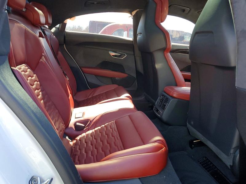 Aukcja sprzedaży 2024 Audi E-tron Gt, vin: WAUEJBFW5R7003696, numer aukcji: 45584656