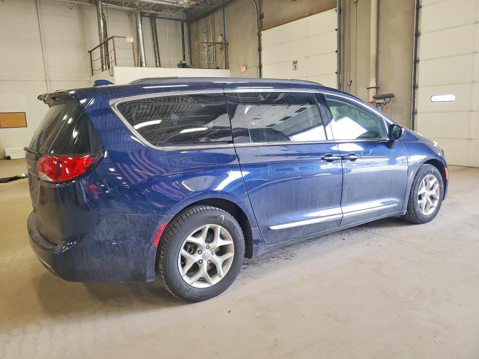 2017 Chrysler Pacifica მანქანა იყიდება აუქციონზე, vin: 2C4RC1BG0HR815976, აუქციონის ნომერი: 47459636