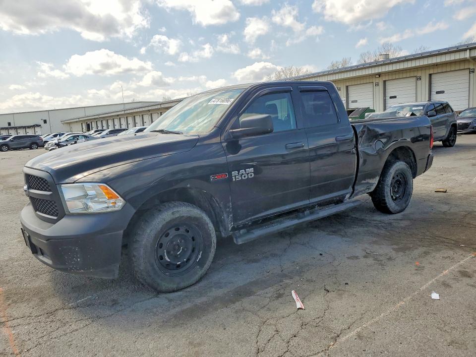 Продажа на аукционе авто 2018 Ram 1500, vin: 1C6RR7FM7JS240434, номер лота: 47816096