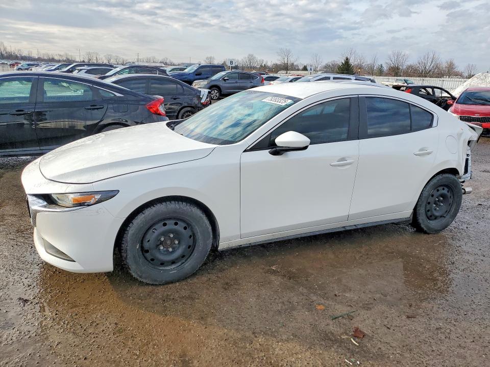 Auction sale of the 2023 Mazda 3, vin: 3MZBPBCM7PM359350, lot number: 79393325