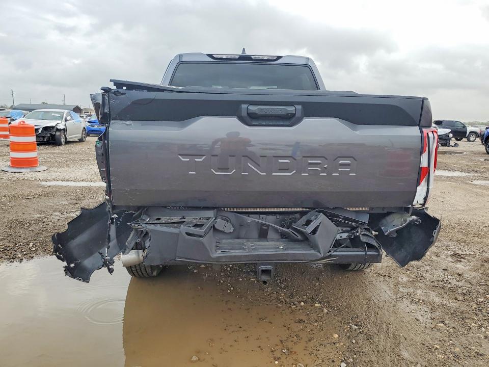 Продажа на аукционе авто 2026 Toyota Tundra, vin: 5TFKB5AB4TX052680, номер лота: 45571016