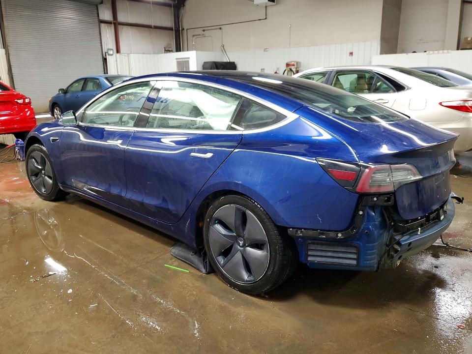 2018 Tesla Model 3 მანქანა იყიდება აუქციონზე, vin: 5YJ3E1EB6JF064559, აუქციონის ნომერი: 45647016