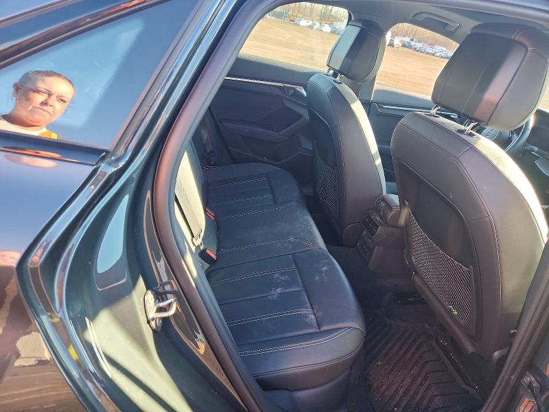 79770515 :رقم المزاد ، WAUGUDGY1RA084856 vin ، 2024 Audi A3 مزاد بيع