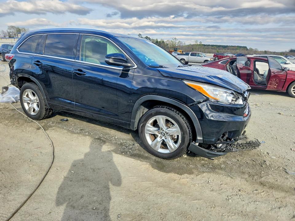 2016 Toyota Highlander მანქანა იყიდება აუქციონზე, vin: 5TDYKRFH2GS171127, აუქციონის ნომერი: 47730166