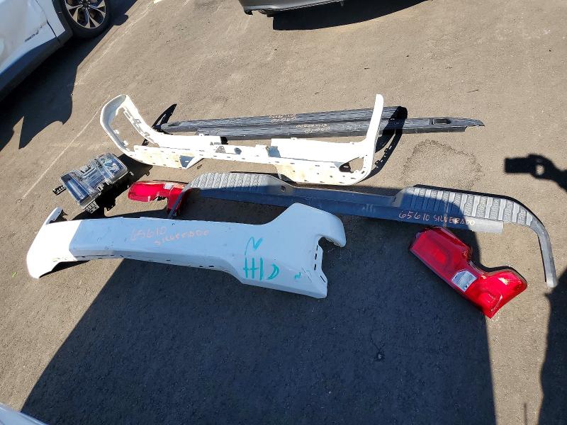 2020 Chevrolet Silverado მანქანა იყიდება აუქციონზე, vin: 3GCPWDED3LG124263, აუქციონის ნომერი: 79813995