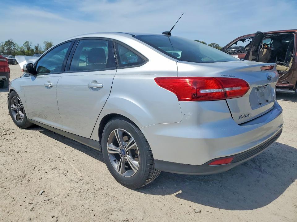 Продажа на аукционе авто 2018 Ford Focus, vin: 1FADP3FE9JL303169, номер лота: 45887286