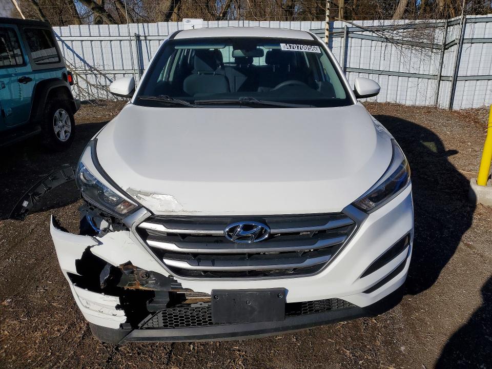 47070056 :رقم المزاد ، KM8J23A49JU822304 vin ، 2018 Hyundai Tucson مزاد بيع