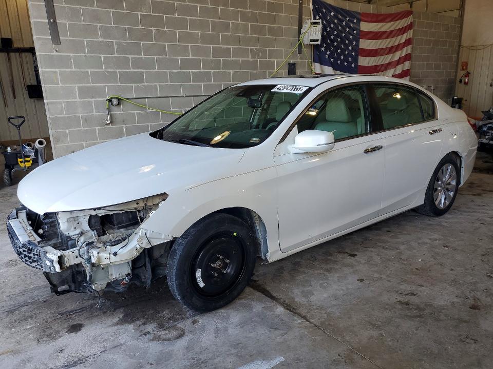 Продаж на аукціоні авто 2013 Honda Accord, vin: 1HGCR2F89DA038999, номер лоту: 42043066
