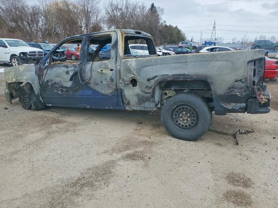 Продажа на аукционе авто 2017 Chev Silverado, vin: 1GCRCREH8HZ326881, номер лота: 46305466