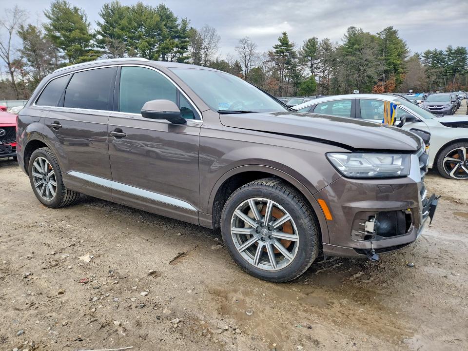 Продажа на аукционе авто 2017 Audi Q7, vin: WA1LAAF75HD056048, номер лота: 41981806