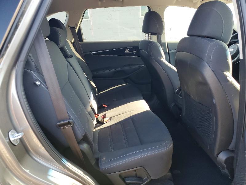 Продажа на аукционе авто 2017 Kia Sorento, vin: 5XYPGDA39HG289881, номер лота: 45512876