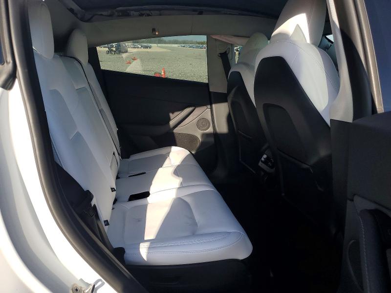Продажа на аукционе авто 2025 Tesla Model Y, vin: 7SAYGAEE0SF263038, номер лота: 45557016