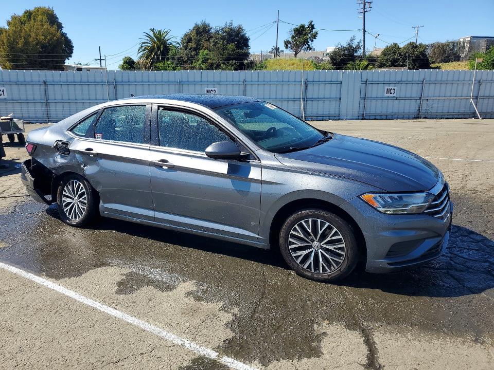45991586 :رقم المزاد ، 3VWC57BU6MM030143 vin ، 2021 Volkswagen Jetta مزاد بيع