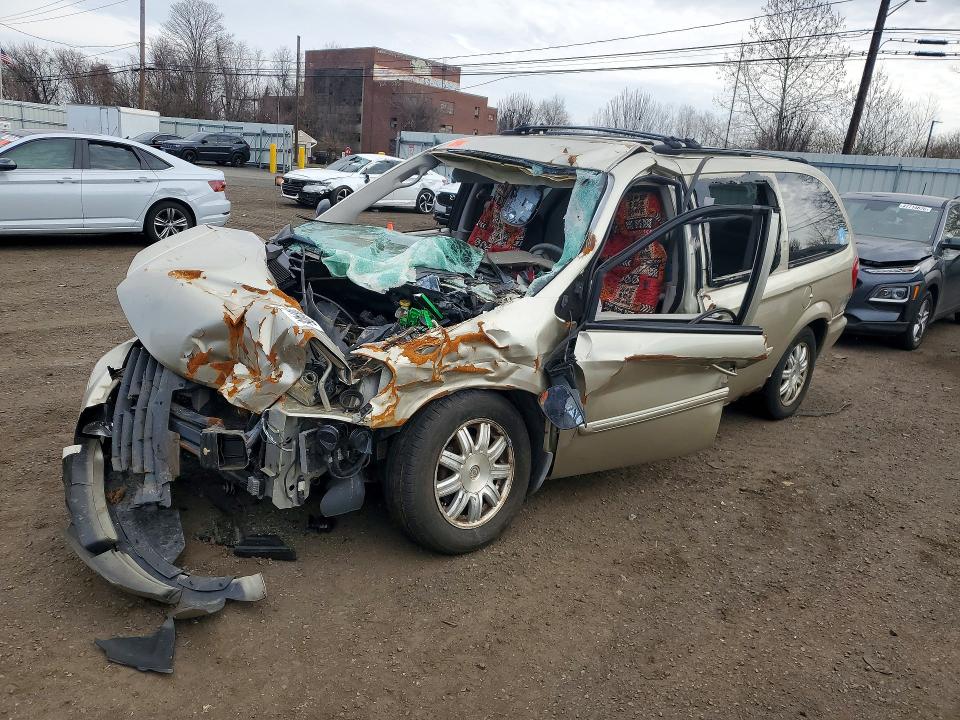 79281405 :رقم المزاد ، 2C4GP54L45R383952 vin ، 2005 Chrysler Town & Country مزاد بيع