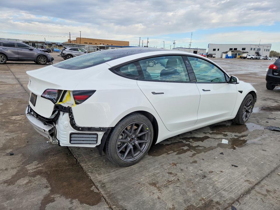 2021 Tesla Model 3 მანქანა იყიდება აუქციონზე, vin: 5YJ3E1EA3MF060528, აუქციონის ნომერი: 46740966