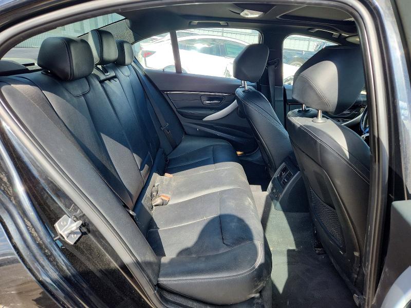 45777156 :رقم المزاد ، WBA8D9C39HA004956 vin ، 2017 Bmw 330 مزاد بيع