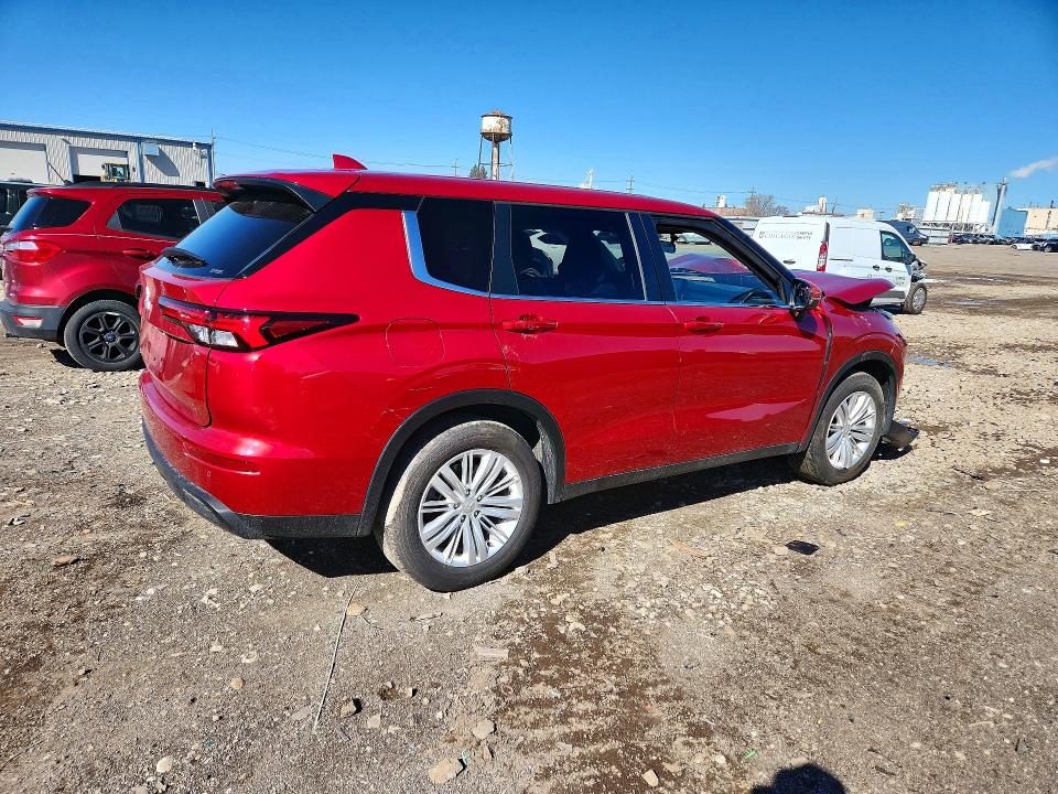 2024 Mitsubishi Outlander მანქანა იყიდება აუქციონზე, vin: JA4J4UA81RZ028073, აუქციონის ნომერი: 45511946