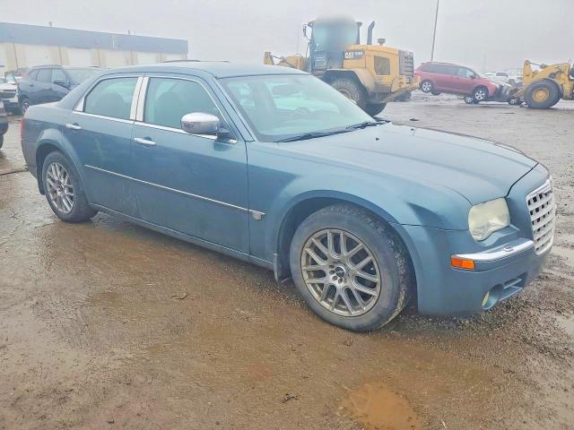42042596 :رقم المزاد ، 2C3AA63H65H615830 vin ، 2005 Chrysler 300c مزاد بيع