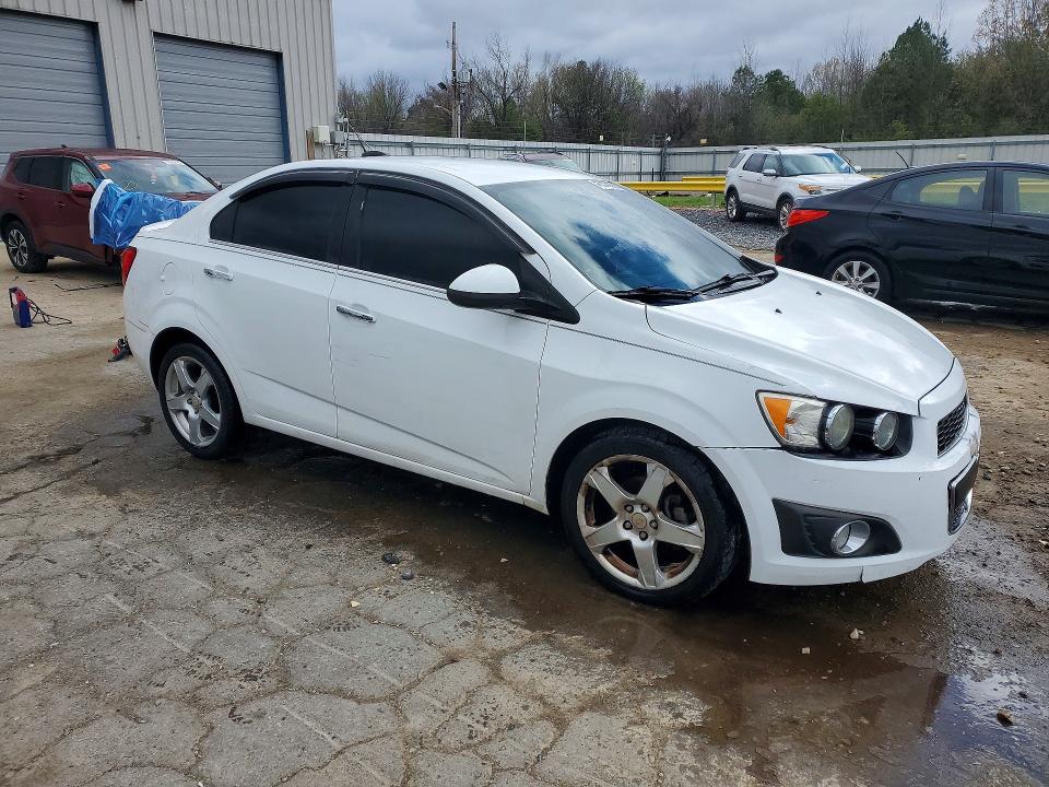 Продаж на аукціоні авто 2015 Chevrolet Sonic, vin: 1G1JE5SB0F4186084, номер лоту: 46380806