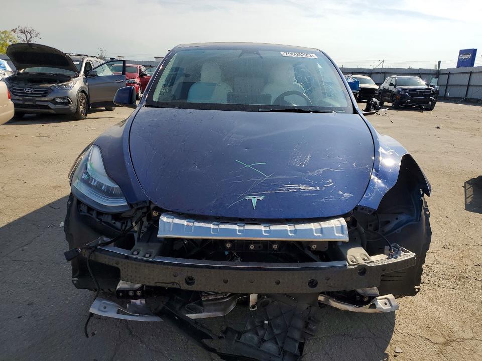 2022 Tesla Model Y მანქანა იყიდება აუქციონზე, vin: 7SAYGAEE5NF343732, აუქციონის ნომერი: 79568225