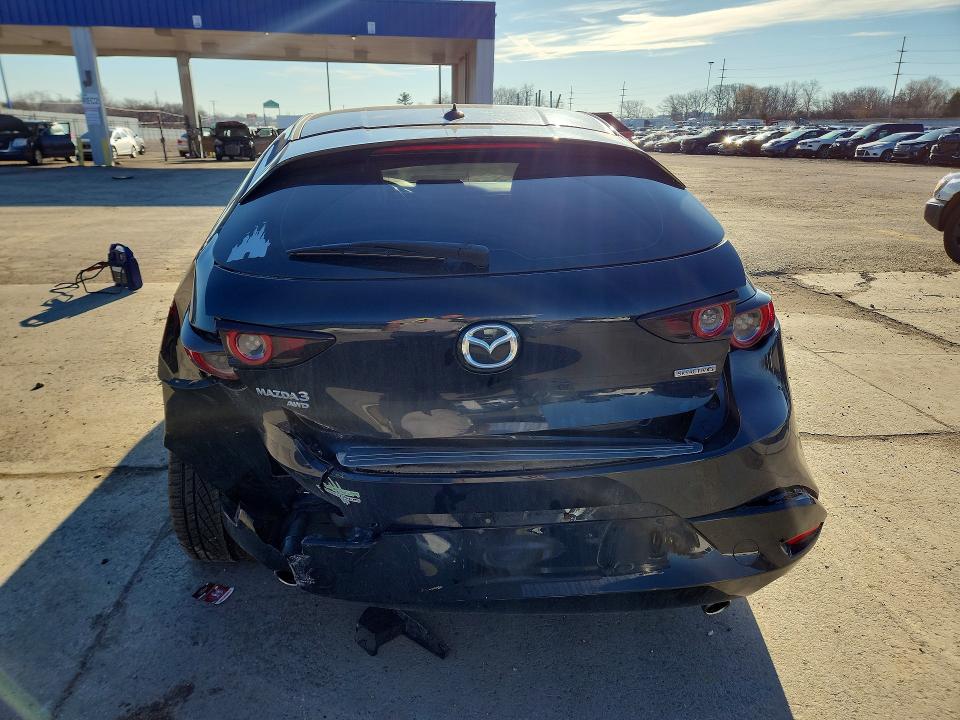 2021 Mazda 3 მანქანა იყიდება აუქციონზე, vin: JM1BPBML5M1348932, აუქციონის ნომერი: 41957066