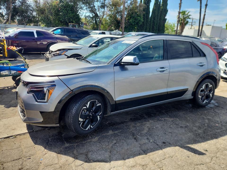Продажа на аукционе авто 2024 Kia Niro Ev, vin: KNDCR3L19R5085932, номер лота: 79666915