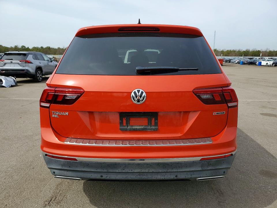 46523686 :رقم المزاد ، 3VV4B7AX3KM008899 vin ، 2019 Volkswagen Tiguan مزاد بيع