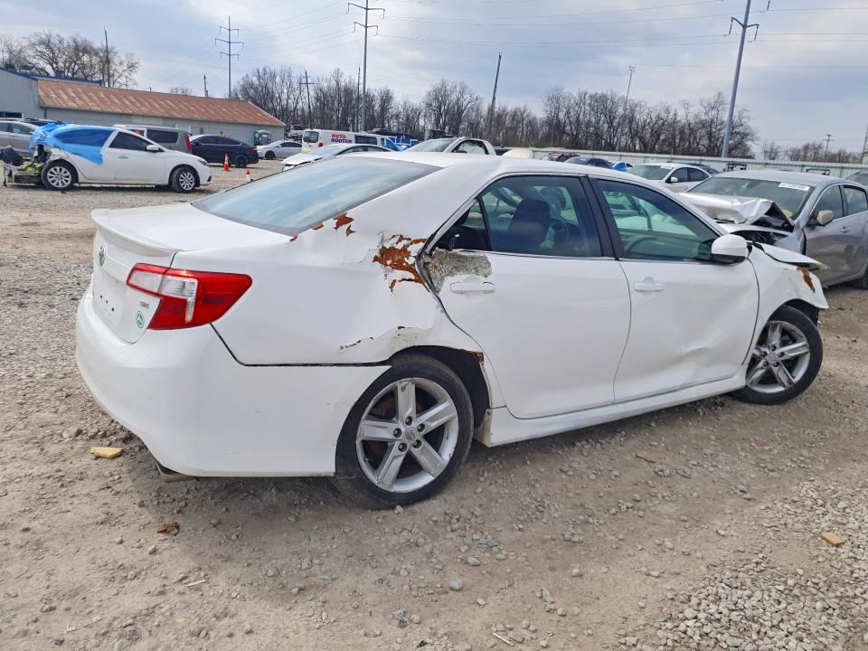 79302065 :رقم المزاد ، 4T1BF1FK6DU265036 vin ، 2013 Toyota Camry مزاد بيع