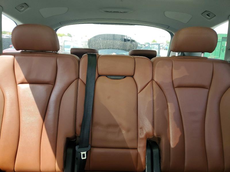 47860256 :رقم المزاد ، WA1LXAF7XMD014161 vin ، 2021 Audi Q7 مزاد بيع
