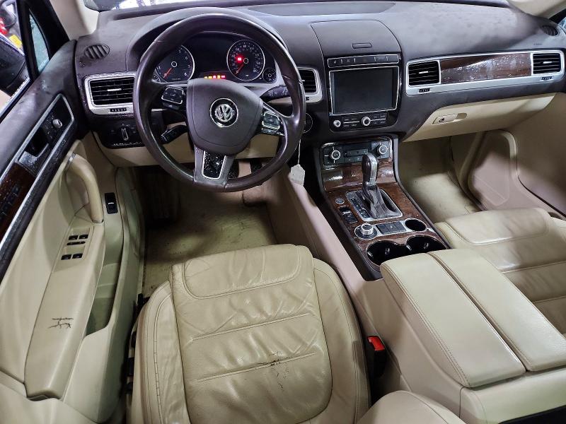 45511576 :رقم المزاد ، WVGEF9BP6FD007020 vin ، 2015 Volkswagen Touareg مزاد بيع