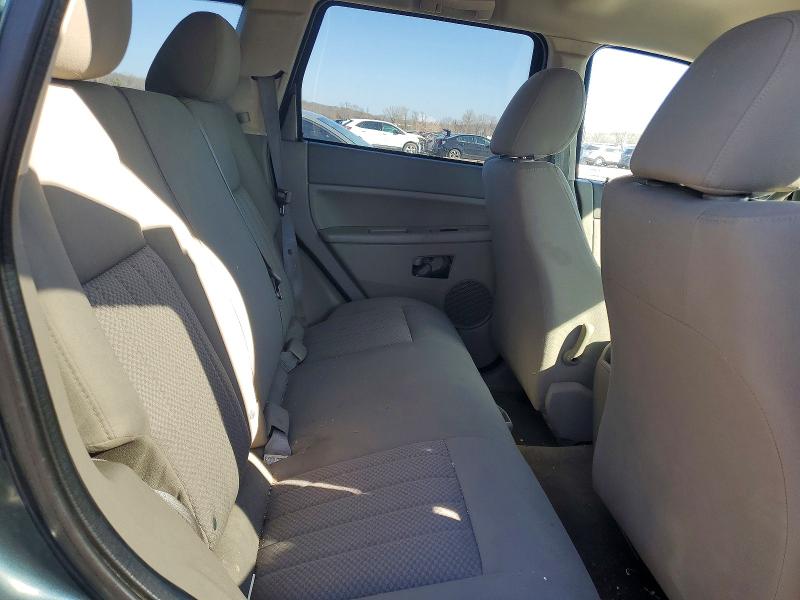 2005 Jeep Grand Cherokee მანქანა იყიდება აუქციონზე, vin: 1J4GR48K85C673877, აუქციონის ნომერი: 79593975