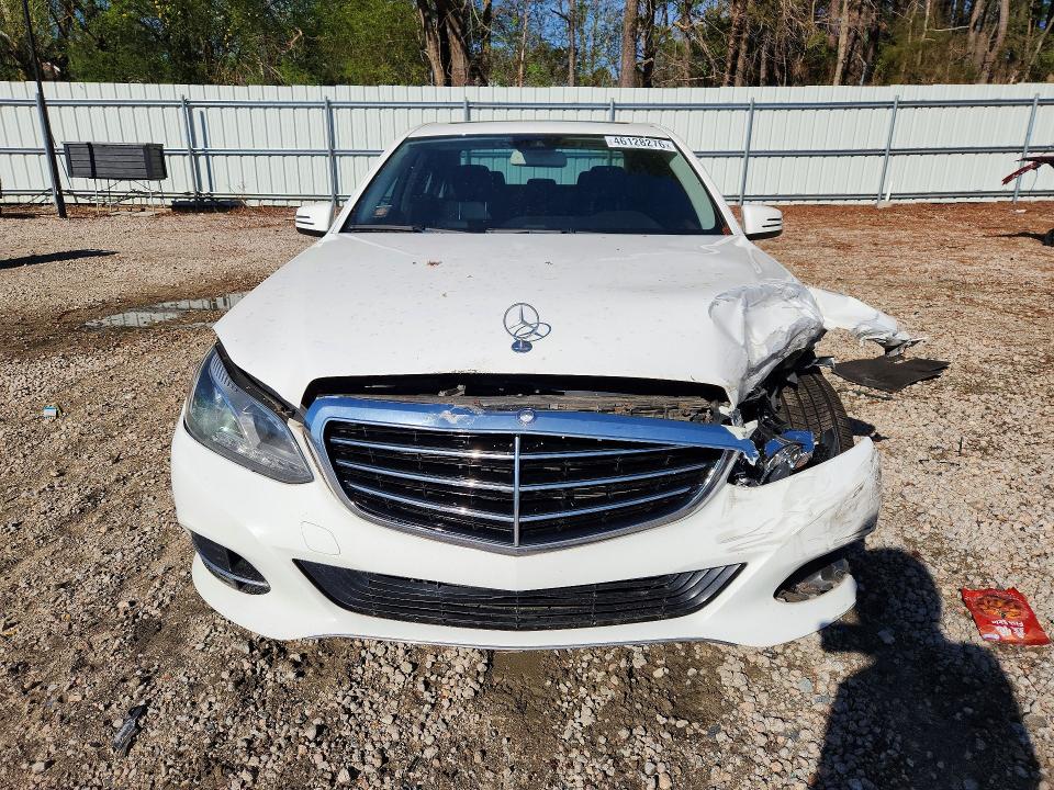 46128276 :رقم المزاد ، WDDHF5KB3EA828645 vin ، 2014 Mercedes-benz E مزاد بيع