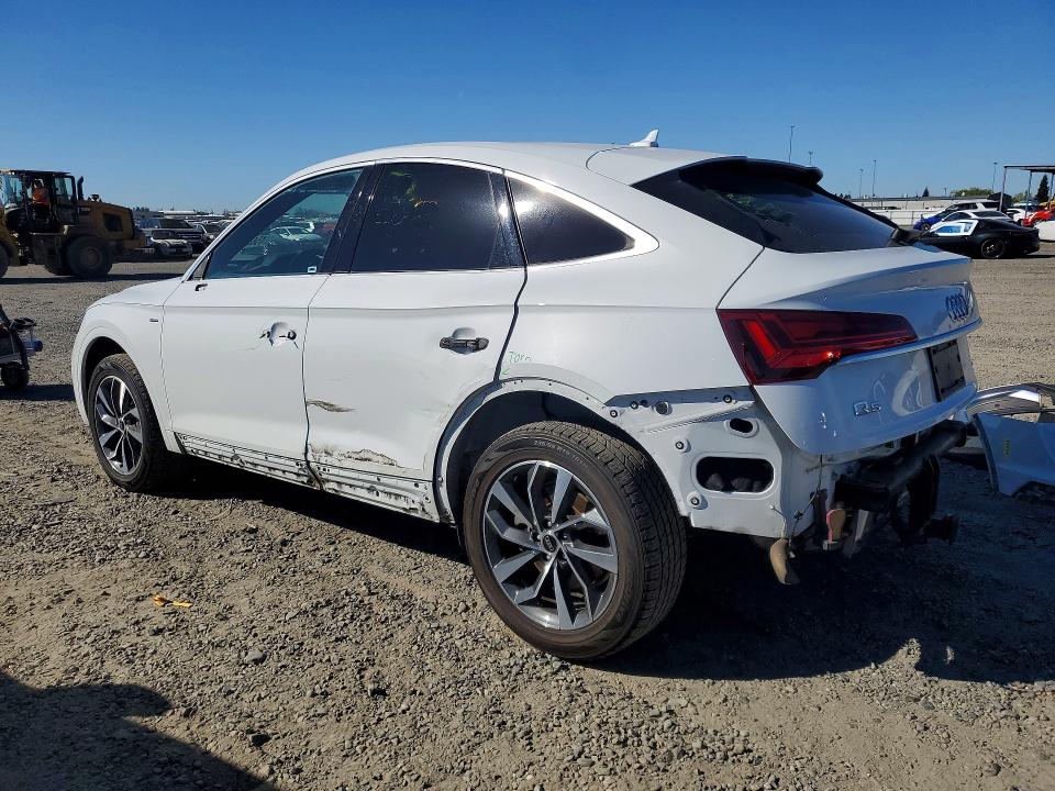 Продажа на аукционе авто 2022 Audi Q5, vin: WA15AAFYXN2116009, номер лота: 45650746