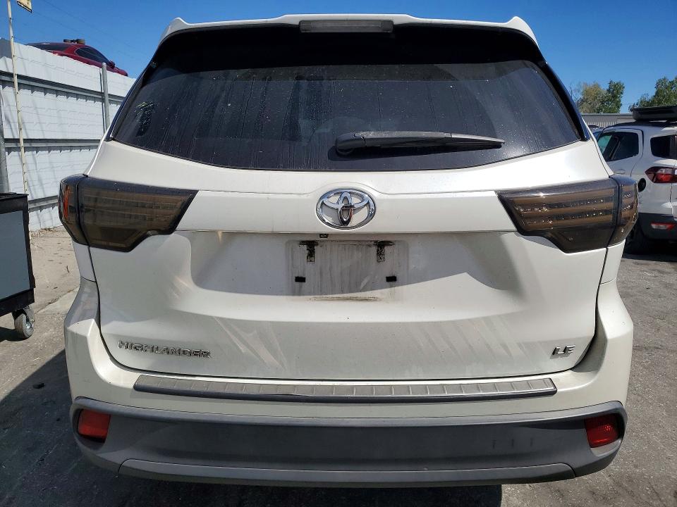 Продаж на аукціоні авто 2015 Toyota Highlander, vin: 5TDZARFH8FS016698, номер лоту: 45804776