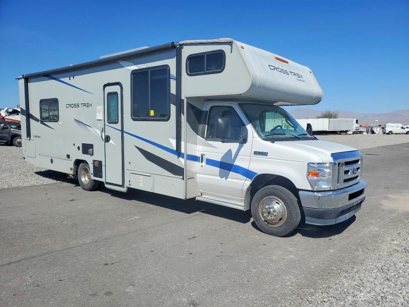 46290076 :رقم المزاد ، 1FDWE3FN3MDC04284 vin ، 2021 Ford E350 مزاد بيع
