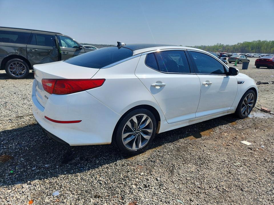 47426076 :رقم المزاد ، 5XXGR4A64FG431849 vin ، 2015 Kia Optima مزاد بيع