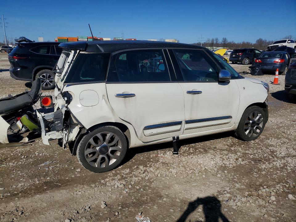 2018 Fiat 500l მანქანა იყიდება აუქციონზე, vin: ZFBCFACH9JZ041598, აუქციონის ნომერი: 41748156