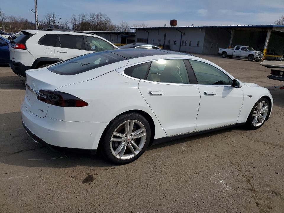 Aukcja sprzedaży 2015 Tesla Model S, vin: 5YJSA1E22FF104814, numer aukcji: 48412336